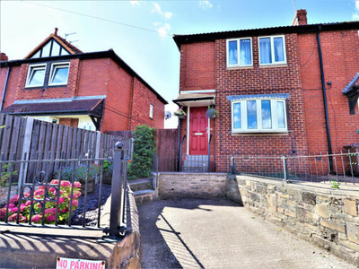 3 Bedroom End Of Terrace House For Sale In Barnsley