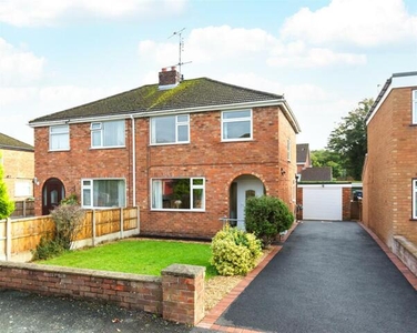 3 Bedroom House For Sale In Chirk