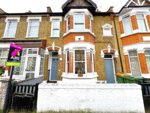 3 Bedroom House For Sale In East Ham