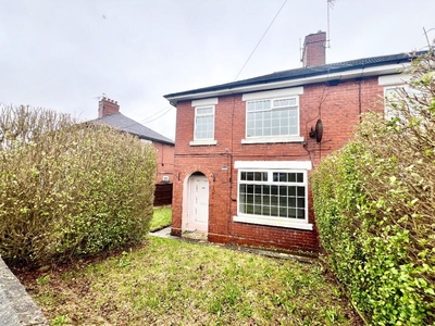 3 bedroom semi-detached house for rent in Forest Road, Stoke-On-Trent, ST3