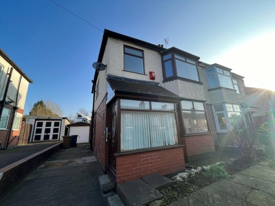 3 bedroom semi-detached house for rent in Leek New Road, Stoke-on-Trent, Staffordshire, ST6