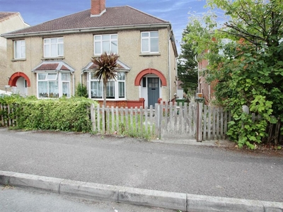 3 bedroom semi-detached house for rent in Lilac Road, Southampton, SO16