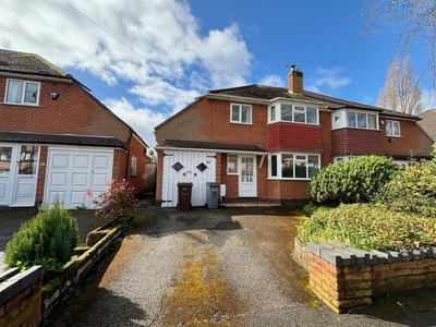 3 bedroom semi-detached house for rent in Ulverley Green Road, Solihull, B92