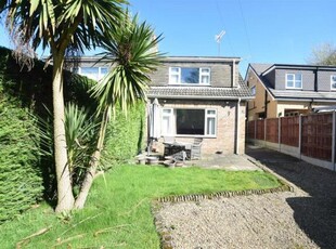 3 Bedroom Semi-detached House For Sale In Barnoldby-le-beck