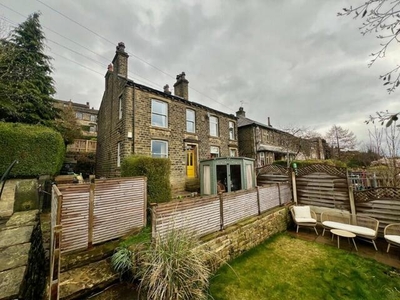 3 Bedroom Semi-detached House For Sale In Greetland, Halifax