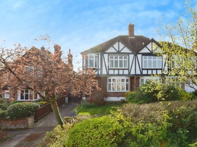 3 Bedroom Semi-detached House For Sale In Woodford Green