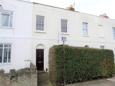 3 bedroom terraced house for rent in Victoria Place, Cheltenham, GL52