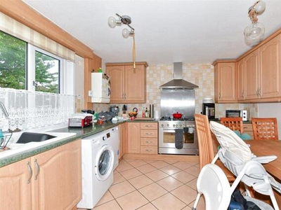 3 Bedroom Terraced House For Sale In Guston, Dover