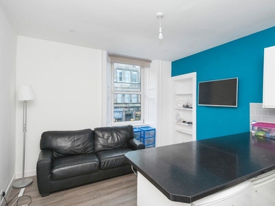 4 bedroom flat for rent in 0888L – Home Street, Edinburgh, EH3 9JP, EH3