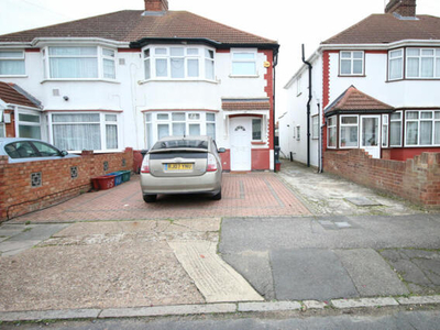 4 Bedroom Semi-detached House For Sale In Hounslow, Greater London