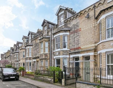 4 Bedroom Town House For Sale In Bootham, York