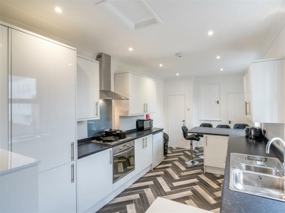 5 bedroom maisonette for rent in £143pppw - Glenthorn Road, Jesmond, NE2