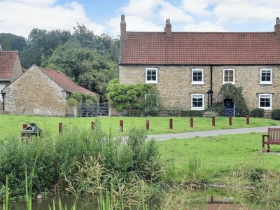 Country house for sale in Main Street, Brantingham HU15