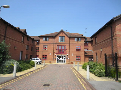 1 bedroom retirement property for rent in Alexander Hutchison Court, 21st Avenue, Hull, HU6