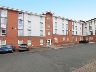 6 bedroom flat for rent in Flat 9, Union Court, Ranelagh Terrace, Leamington Spa, Warwickshire, CV31