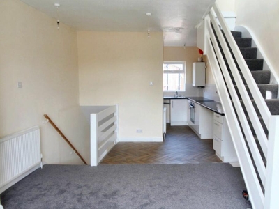 1 bedroom apartment for rent in Chilwell Road, Beeston, Nottingham, NG9 1FQ, NG9