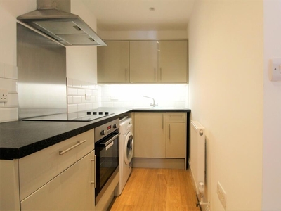 1 bedroom apartment for rent in High Street, Barnet, Hertfordshire, EN5