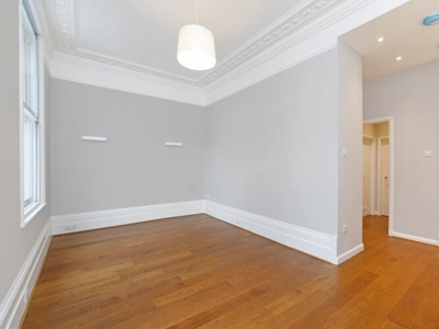 1 bedroom apartment for rent in Kings Road London SW3