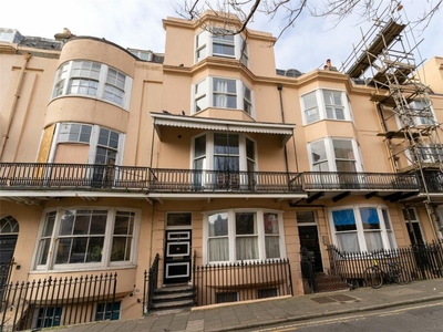 1 bedroom flat for rent in Bedford Square, Brighton, BN1