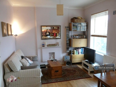 1 bedroom flat for rent in Gaisford St, London, NW5
