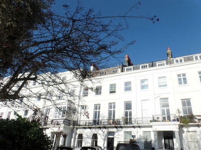 1 bedroom flat for rent in Sussex Square, Brighton, BN2