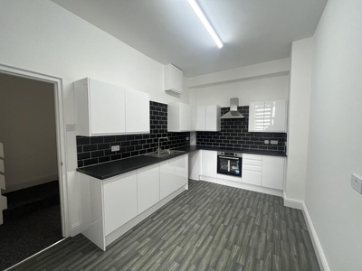 1 bedroom flat for rent in Walker Terrace, The Hoe, PL1