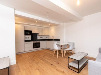 2 bedroom apartment for rent in 32 Mason Street, M4