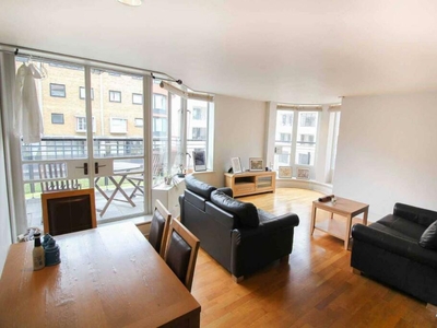 2 bedroom apartment for rent in Admirals Court, Shad Thames, London, SE1