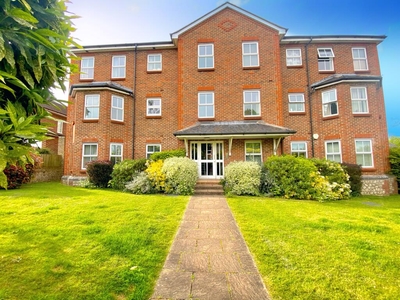 2 bedroom apartment for rent in Buckland Road, MAIDSTONE, ME16