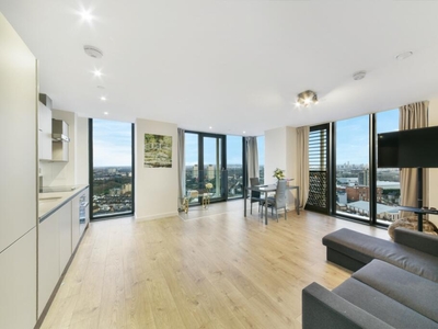 2 bedroom apartment for rent in Stratosphere Tower, Great Eastern Road, Stratford E15