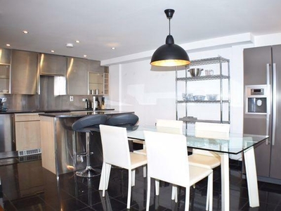 2 bedroom apartment for rent in The Quays, Concordia Street, Leeds, LS1