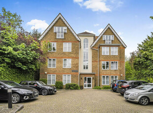 2 Bedroom Apartment For Sale In South Croydon