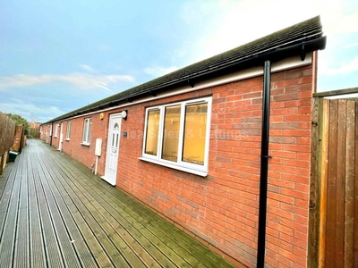 2 bedroom bungalow for rent in Princess Street, Lincoln, LN5