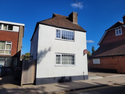 2 bedroom cottage for rent in Old Dover Road, Canterbury, CT1