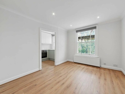 2 bedroom flat for rent in Chepstow Road, Notting Hill, W2