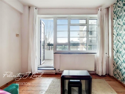 2 bedroom flat for rent in Dumbarton Court, Brixton Hill, SW2
