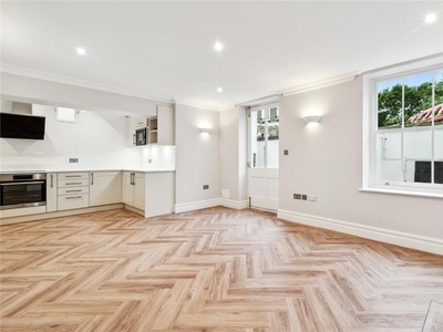 2 bedroom flat for rent in Richmond Avenue,
Islington Central, N1