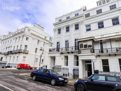 2 bedroom flat for rent in Sussex Square, Brighton, East Sussex, BN2
