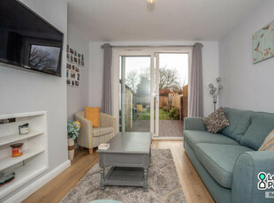 2 Bedroom Ground Floor Maisonette For Rent In Sidcup, Kent
