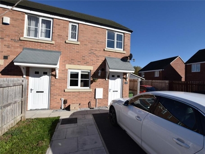 2 bedroom town house for rent in St Gabriel Court, Leeds, West Yorkshire, LS14
