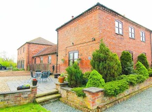 3 Bedroom Barn Conversion For Sale In Gainsborough, Lincolnshire