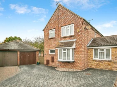3 Bedroom Detached House For Sale In Clacton-on-sea