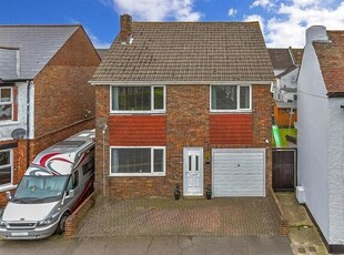 3 Bedroom Detached House For Sale In Folkestone