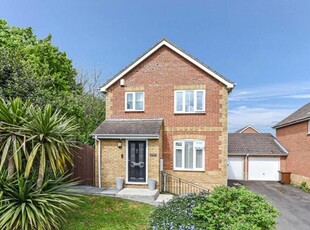3 Bedroom Detached House For Sale In Strood, Rochester