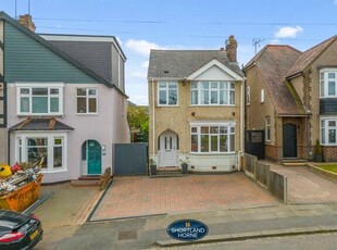 3 Bedroom Detached House For Sale In Whitley