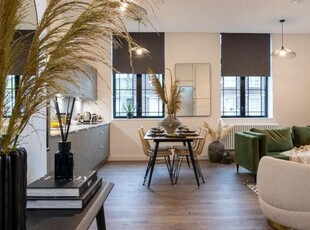 3 Bedroom Duplex For Rent In London