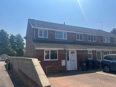 3 bedroom end of terrace house for rent in Oleander Crescent, Cherry Lodge, Northampton NN3 8QP, NN3