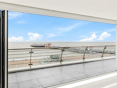 3 bedroom penthouse for rent in Marine Parade, Brighton, East Sussex, BN2