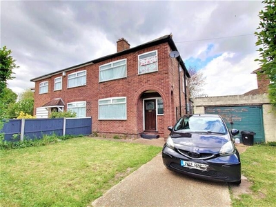 3 Bedroom Semi-detached House For Sale In Hayes, Greater London