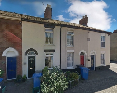 3 bedroom terraced house for rent in Esdelle Street, Norwich, NR3